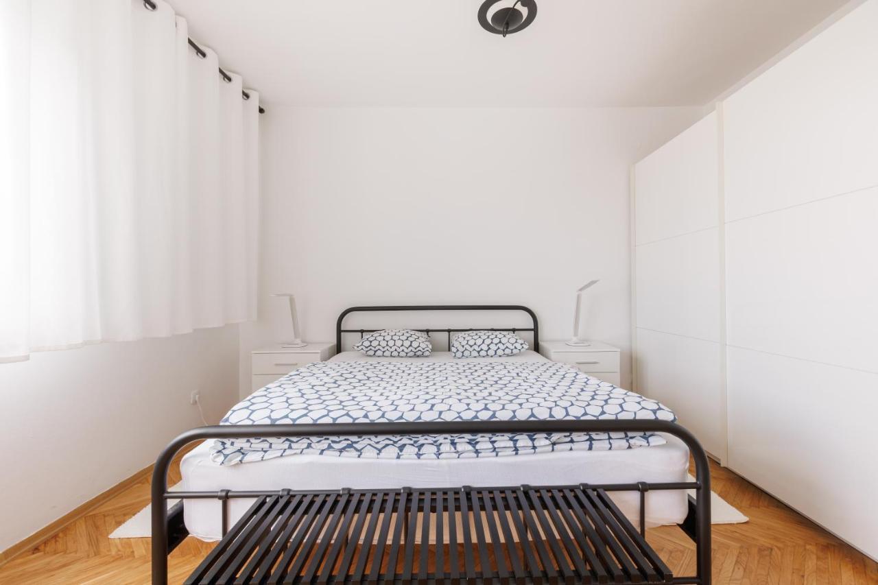 Peron 9 Apartment Загреб Екстериор снимка