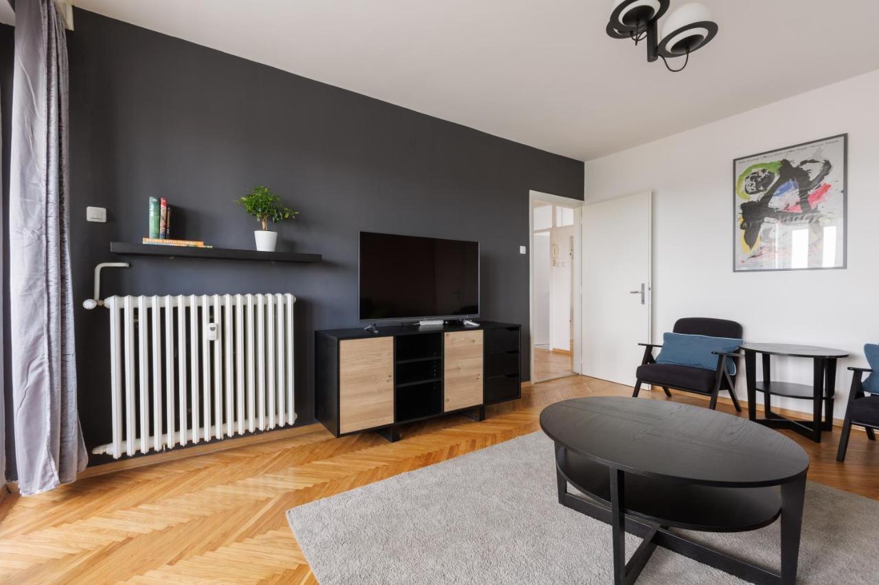 Peron 9 Apartment Загреб Екстериор снимка