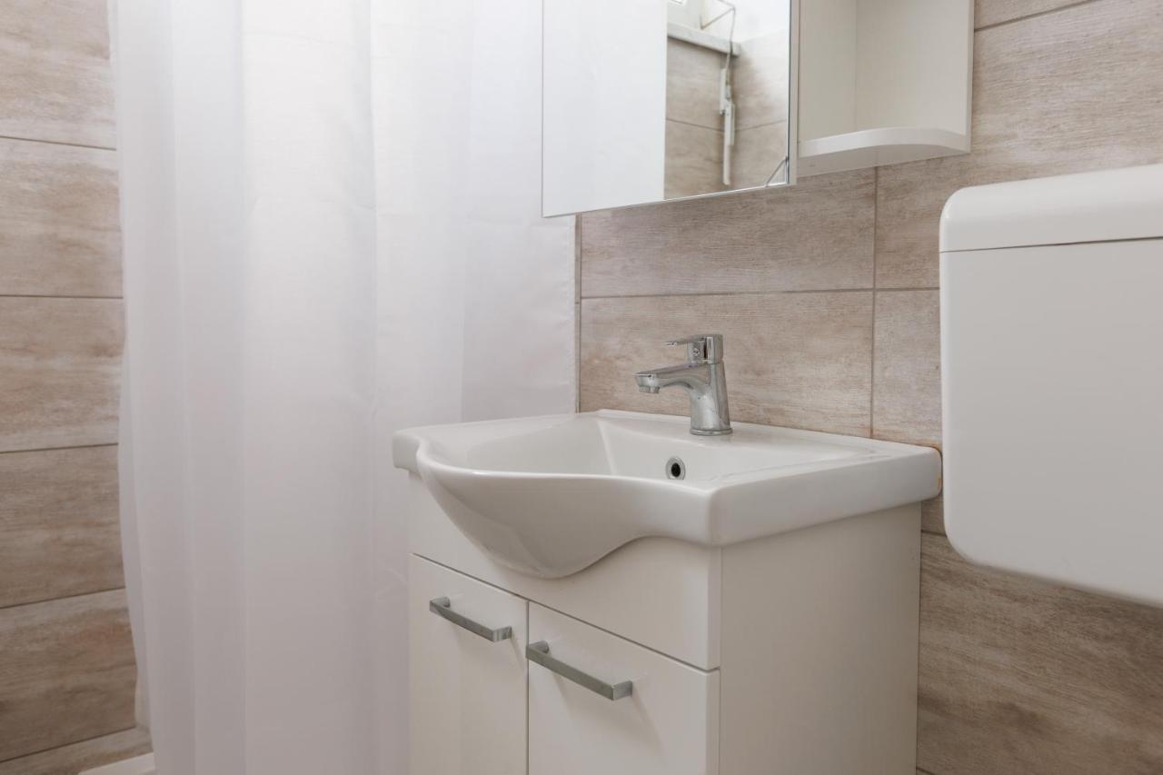 Peron 9 Apartment Загреб Екстериор снимка