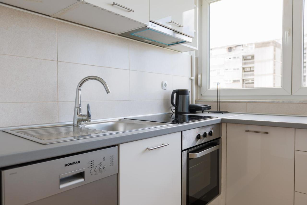 Peron 9 Apartment Загреб Екстериор снимка