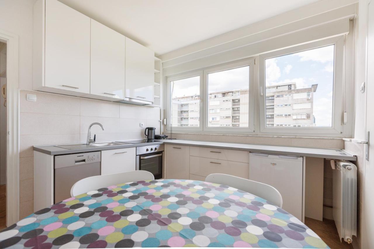 Peron 9 Apartment Загреб Екстериор снимка